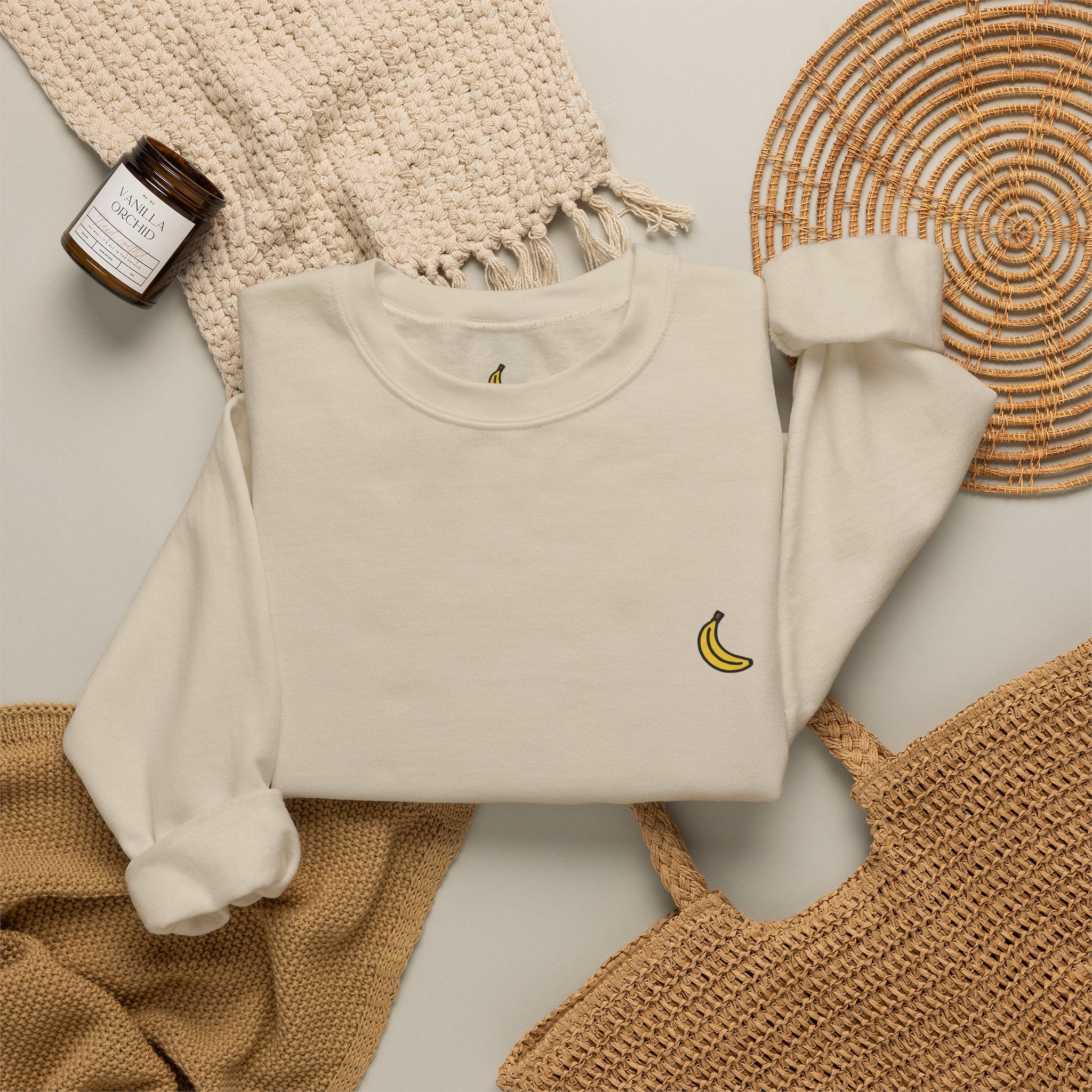 Banana goes The Core Sweater