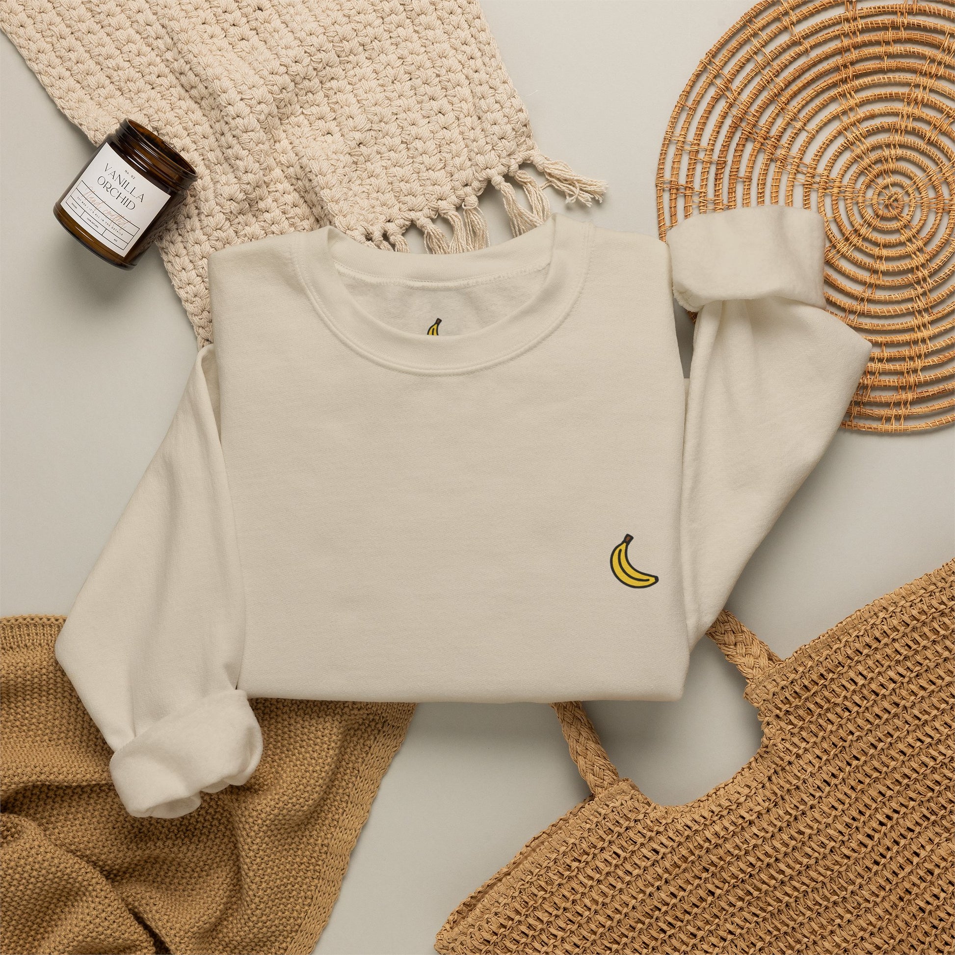 Banana goes The Core Sweater